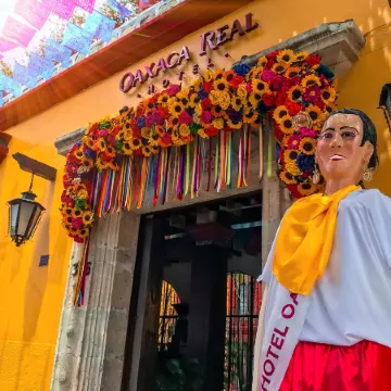 Hotel Oaxaca Real Отели рядом с достопримечательностью «Церковь Санто-Доминго»