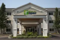 Holiday Inn Express & Suites NORTH CONWAY by IHG - parking