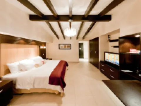 The Beach House Hotels in Ancon