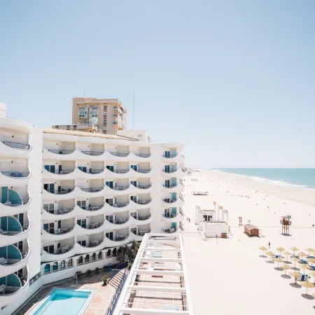 Hotel Playa Victoria