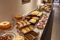 Hotel d'Luca - breakfast