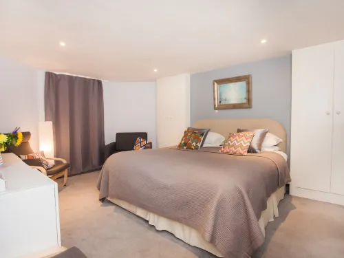 The Art Studio - Apartments