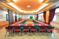 West Point Airport Hotel