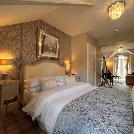 Bowness Bay Suites