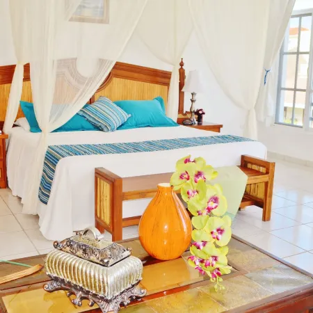 Corales Suites