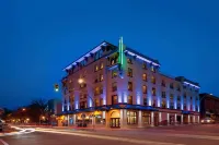 The Plaza Hotel Downtown, Trademark Collection by Wyndham Hotels near Memorial Arena