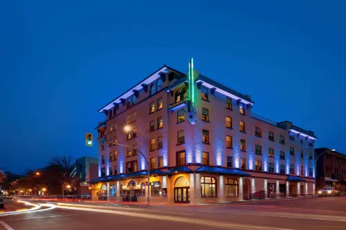 The Plaza Hotel Downtown, Trademark Collection by Wyndham Hotels in Kamloops