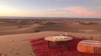 Bivouac Karim Sahara Hôtels à : Zagora