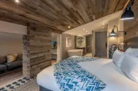 Chalet Hôtel le Prieuré & Spa Hotels near Glacier des Bossons