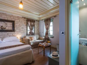 Pirrion Wellness Boutique Hotel
