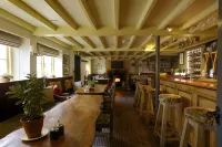The Welldiggers Arms Hotels in Coldwaltham