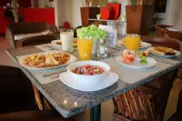 Zar Colima - breakfast