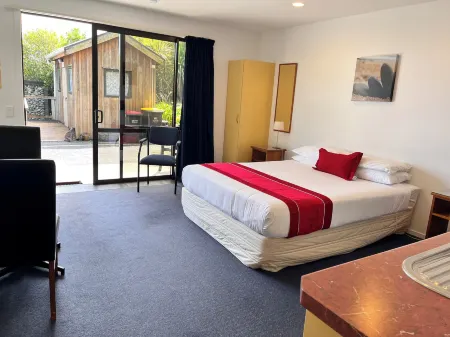 Sundowner Motel Отели рядом с достопримечательностью «Southern Breakwater Viewing Platform»