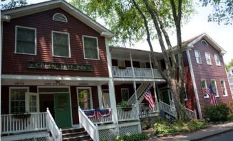 Green Tree Inn