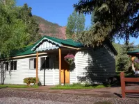Redstone Cliffs Lodge Hotels in Redstone Historic District
