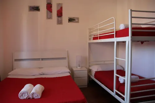 Domus Vatican Holiday's - Homestay