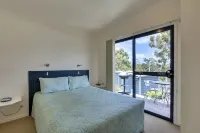 Port Huon Cottages