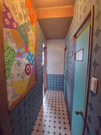 Wanderlust Inn Отели рядом с достопримечательностью «Sasuke Inari Shrine»