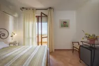 Lola Piccolo Hotel e Appartamenti Hotels in Marina di Grosseto