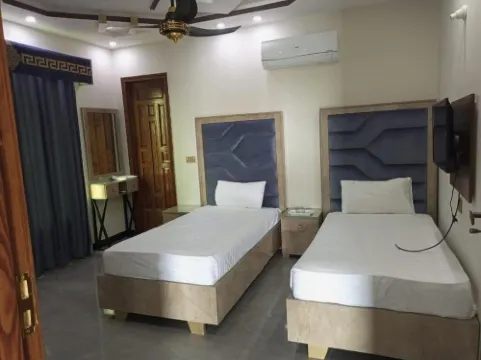 Dove Inn Hotel Wahdat Road