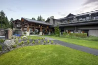 Sunrise Ridge Waterfront Resort