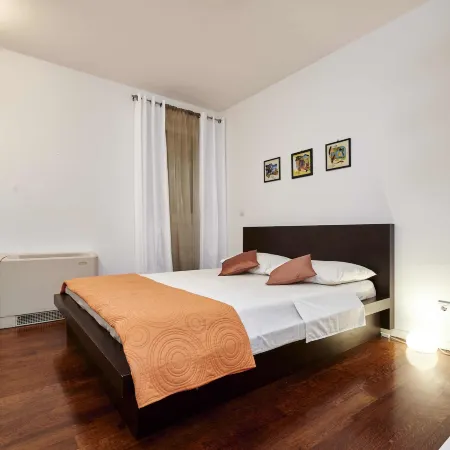 Apartments Gea Trogir