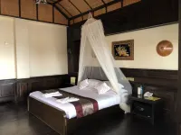 Skylake Inle Resort Hotels in 