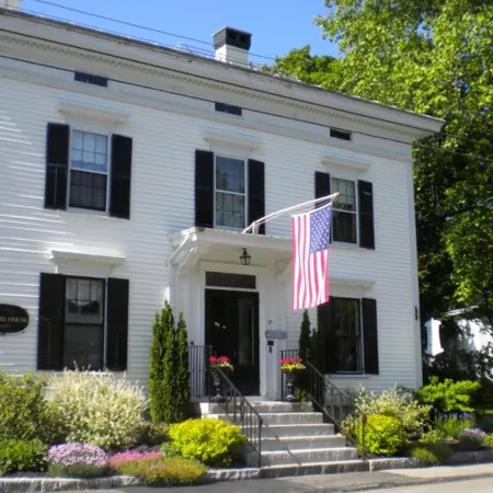 Benjamin F. Packard House Bed and Breakfast