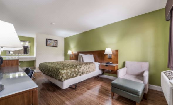 Econo Lodge Atlanta Airport East
