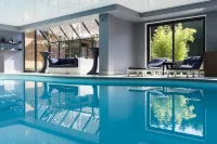 Espace Zen'Ing Hotels in Gondecourt