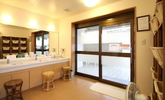 Hotel Route-Inn Nago