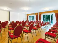 Morada Hotel Isetal Отели в г. Гифхорн