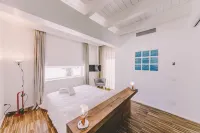 Suite 10 Home Design & Spa Hotels in Polignano a mare