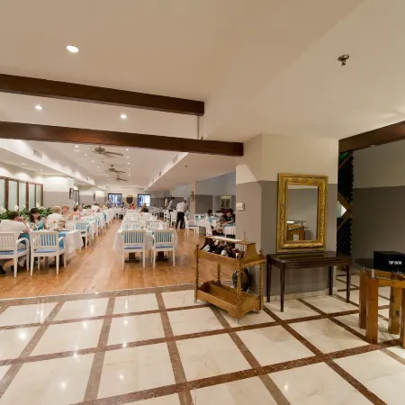Seven Seas Hotel Life - Ultra All Inclusive & Kids Concept