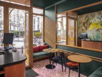 Hôtel Edgar & Achille Hotels near 1st arr.