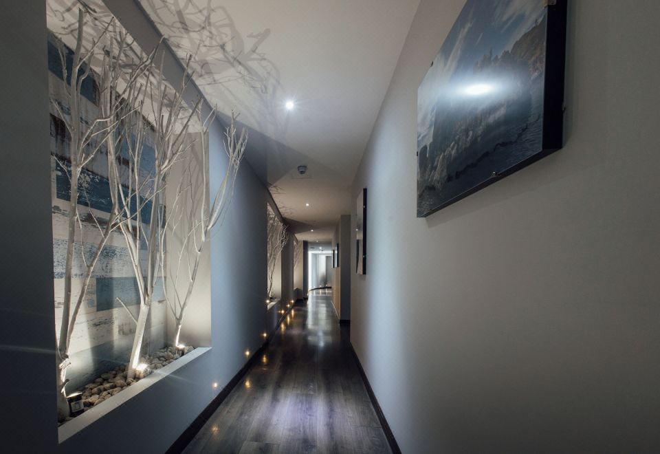 2. 스탄넘 부티크 ..