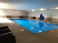 Holiday Inn CHARLOTTESVILLE-UNIV AREA by IHG - Pools