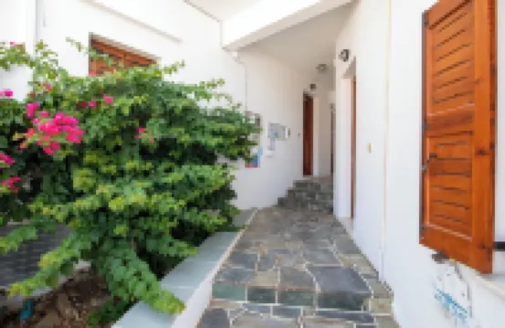 Froudi Rooms