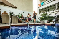 Hotel Feliz - Rooftop Pools