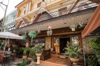 Ban Ao Thong Hotels in 