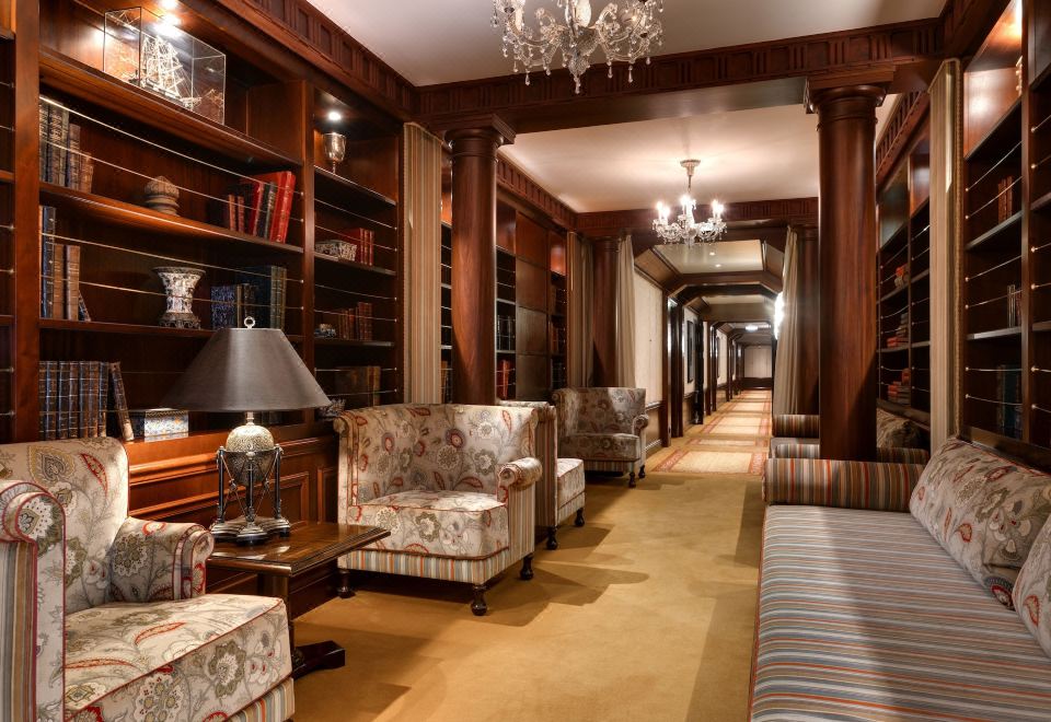 호텔 메트로폴 몬테카를로의 수영장