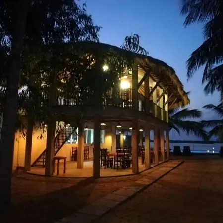 Seth Dev Lagoon Chalets Kalpitiya