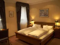 Hotel Kronprinz Hotels in Kulmbach