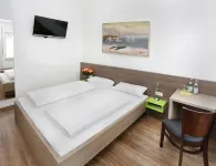 Hotel 37 - Homestays