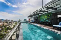 San Marino Boutique Danang - Infinity Pools
