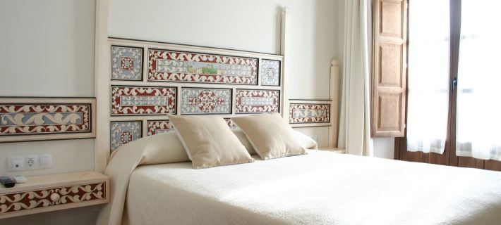 Hostal Santa María de Úbeda Hotele w: Prowincja Jaén