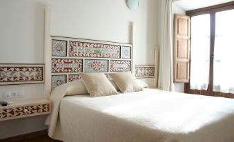 Hostal Santa María de Úbeda - Housity