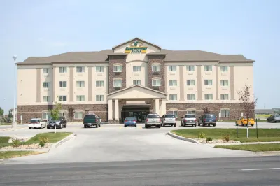 Expressway Suites Fargo Hotel di 