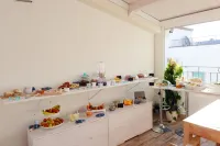 Miramed Rooms - breakfast