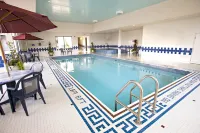 Comfort Inn Fallsview - Pools